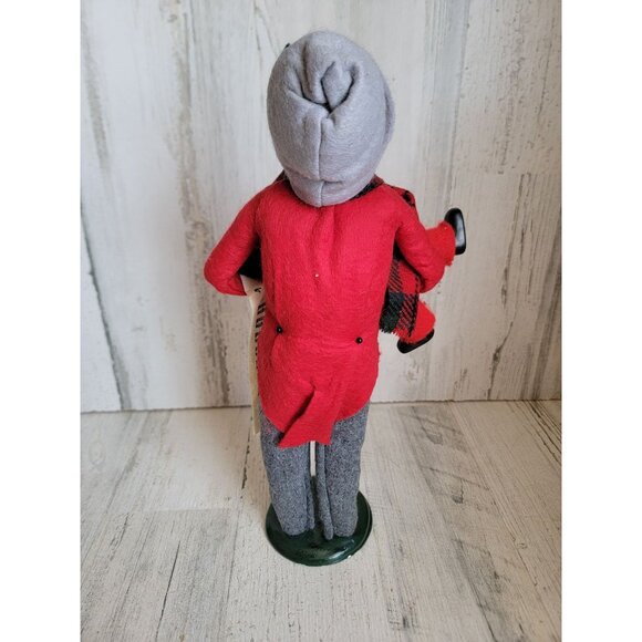 Byers Choice caroler man kid child playing vintage Xmas home plaid - Picture 7 of 10